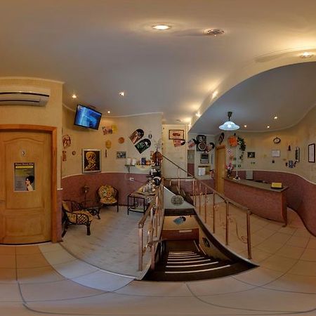 Yellowunlimited Hotel Κχαρκίβ Εξωτερικό φωτογραφία