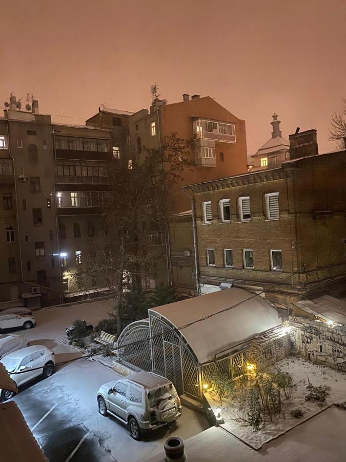 Yellowunlimited Hotel Κχαρκίβ Εξωτερικό φωτογραφία