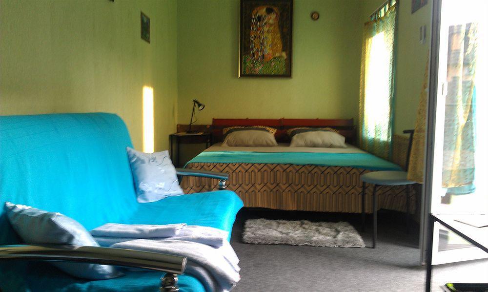 Yellowunlimited Hotel Κχαρκίβ Εξωτερικό φωτογραφία