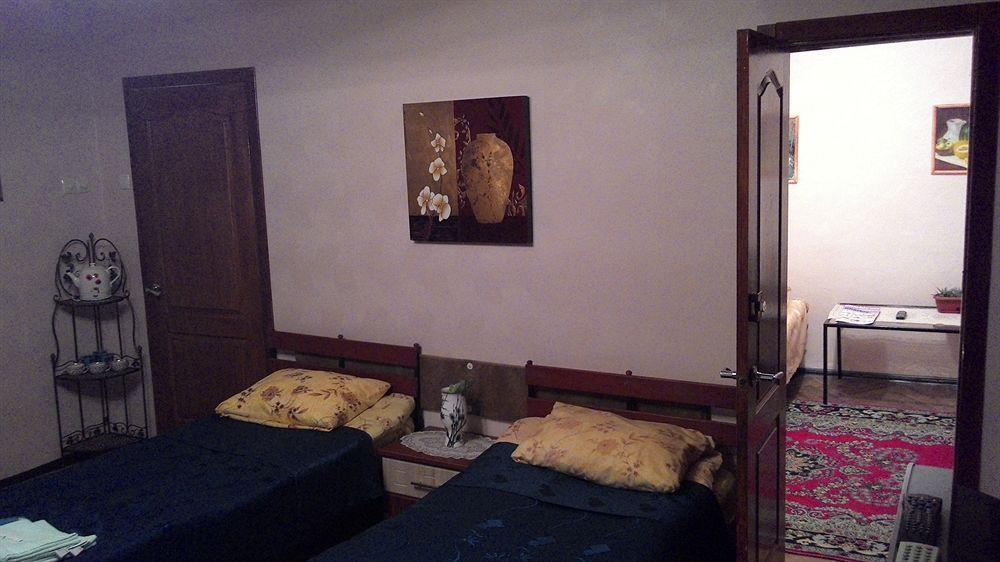 Yellowunlimited Hotel Κχαρκίβ Εξωτερικό φωτογραφία